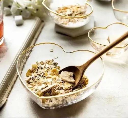 tigela-vidro-bowl-borda-dourada-m-35-2-c6d8c82f538501c83eb1d1b8fc828447